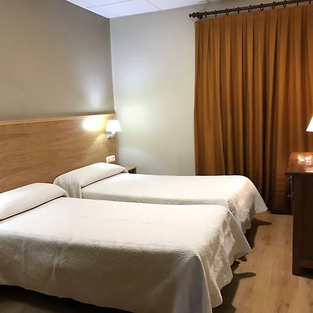 Hotel Bellavista Bellver De Cerdanya Eksteriør bilde
