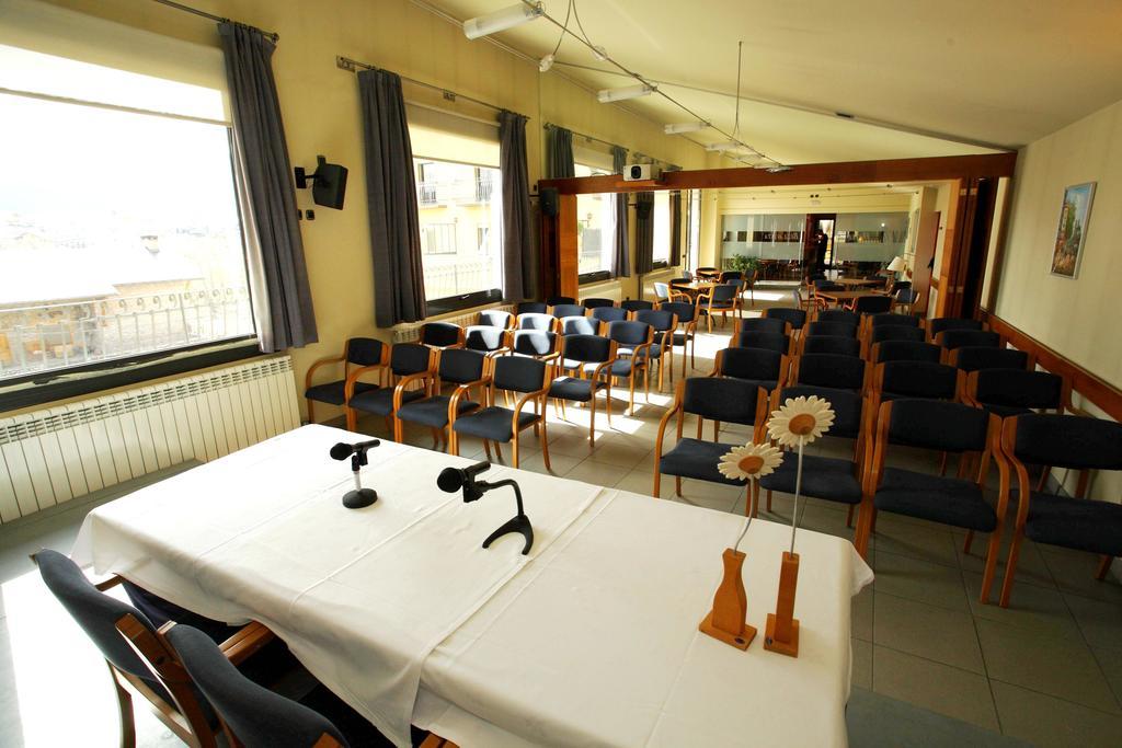 Hotel Bellavista Bellver De Cerdanya Eksteriør bilde