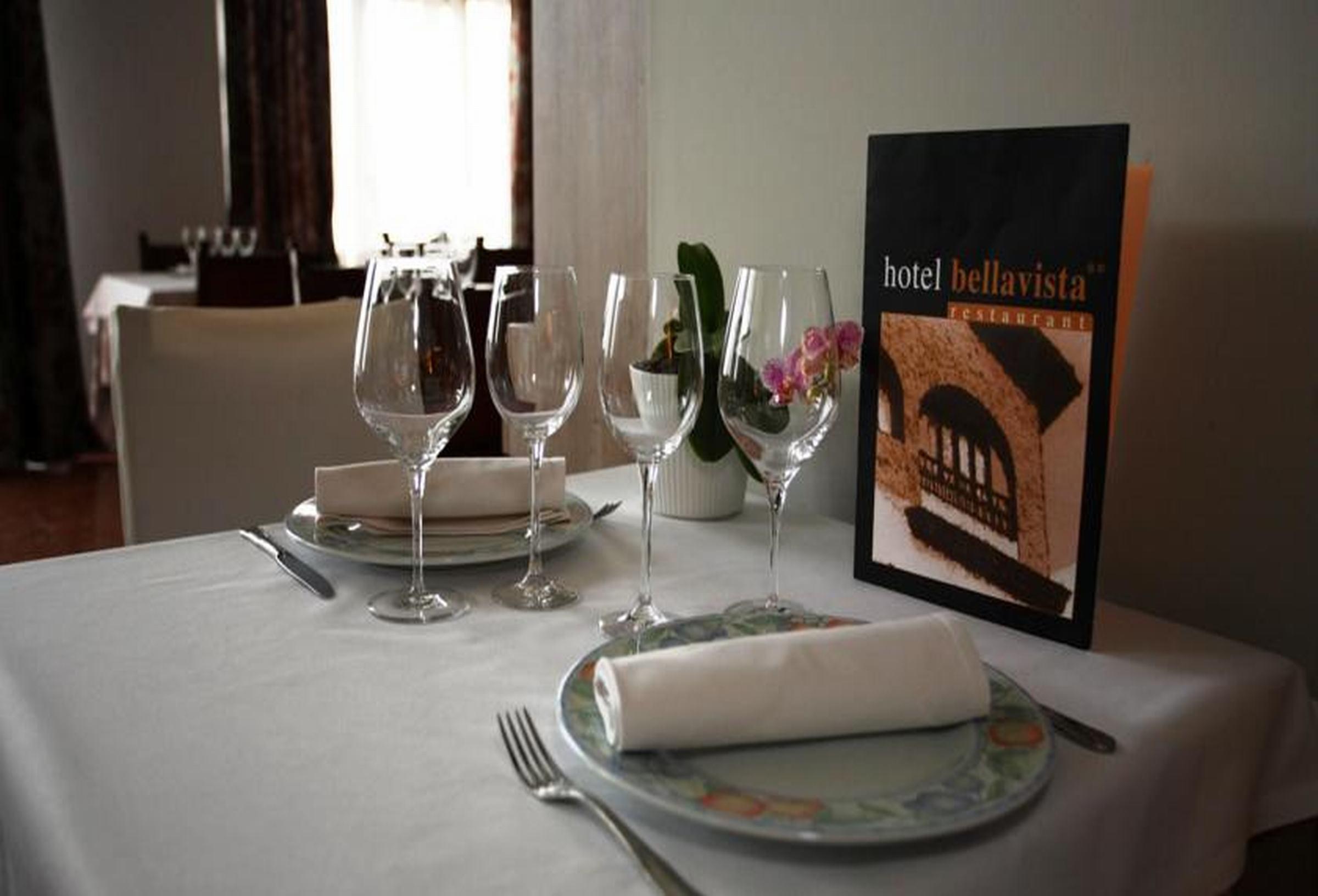 Hotel Bellavista Bellver De Cerdanya Eksteriør bilde